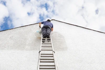Peinture extérieure à Ris — façades et ravalement